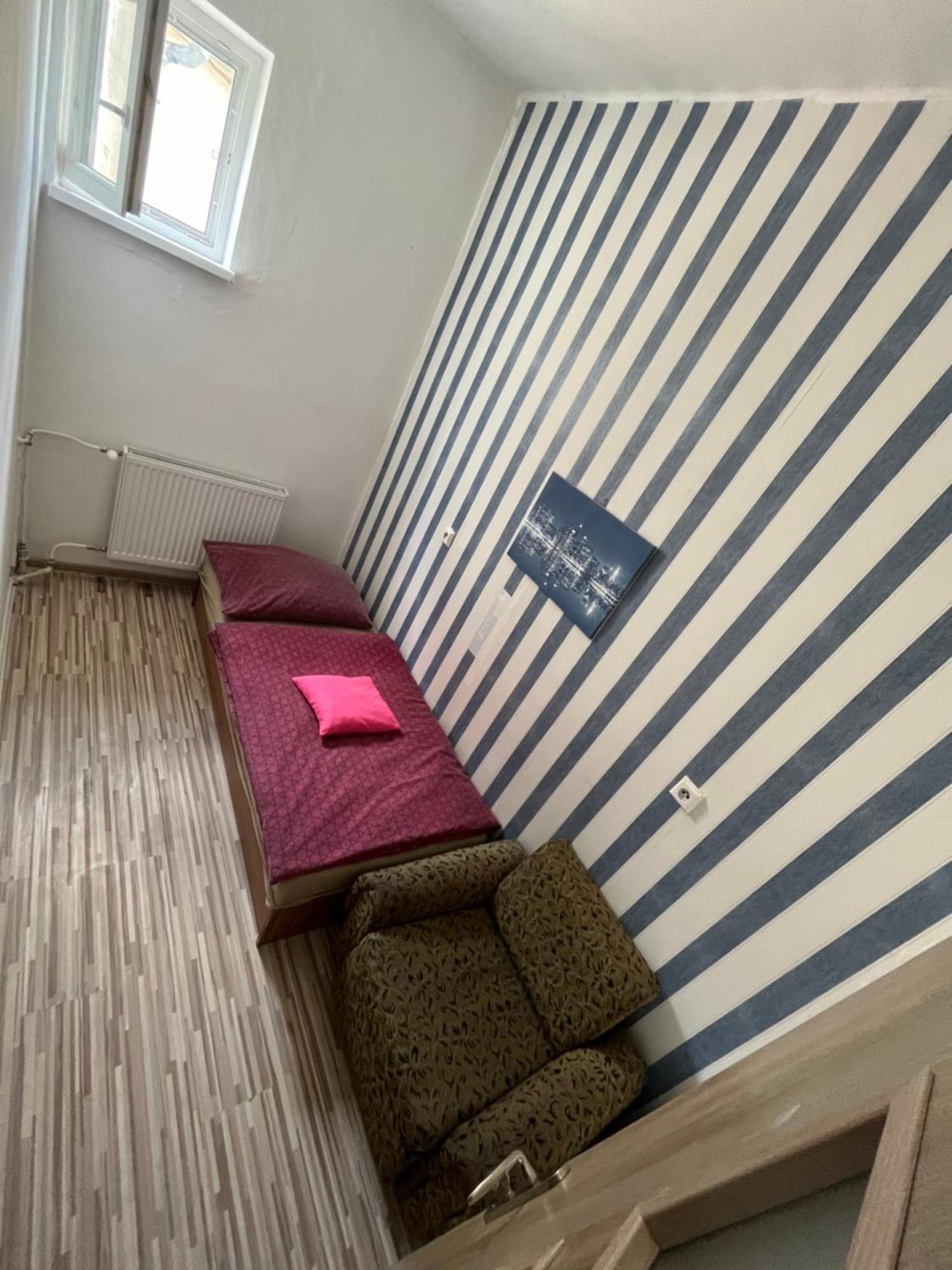 Old Town Single Room El Moly 科希策 外观 照片